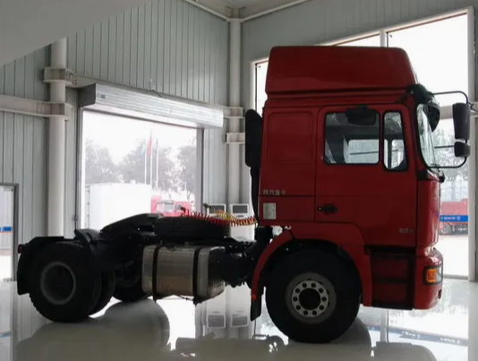 SHACMAN F3000 6x4 Tractor Truck 380HP for Heavy Duty