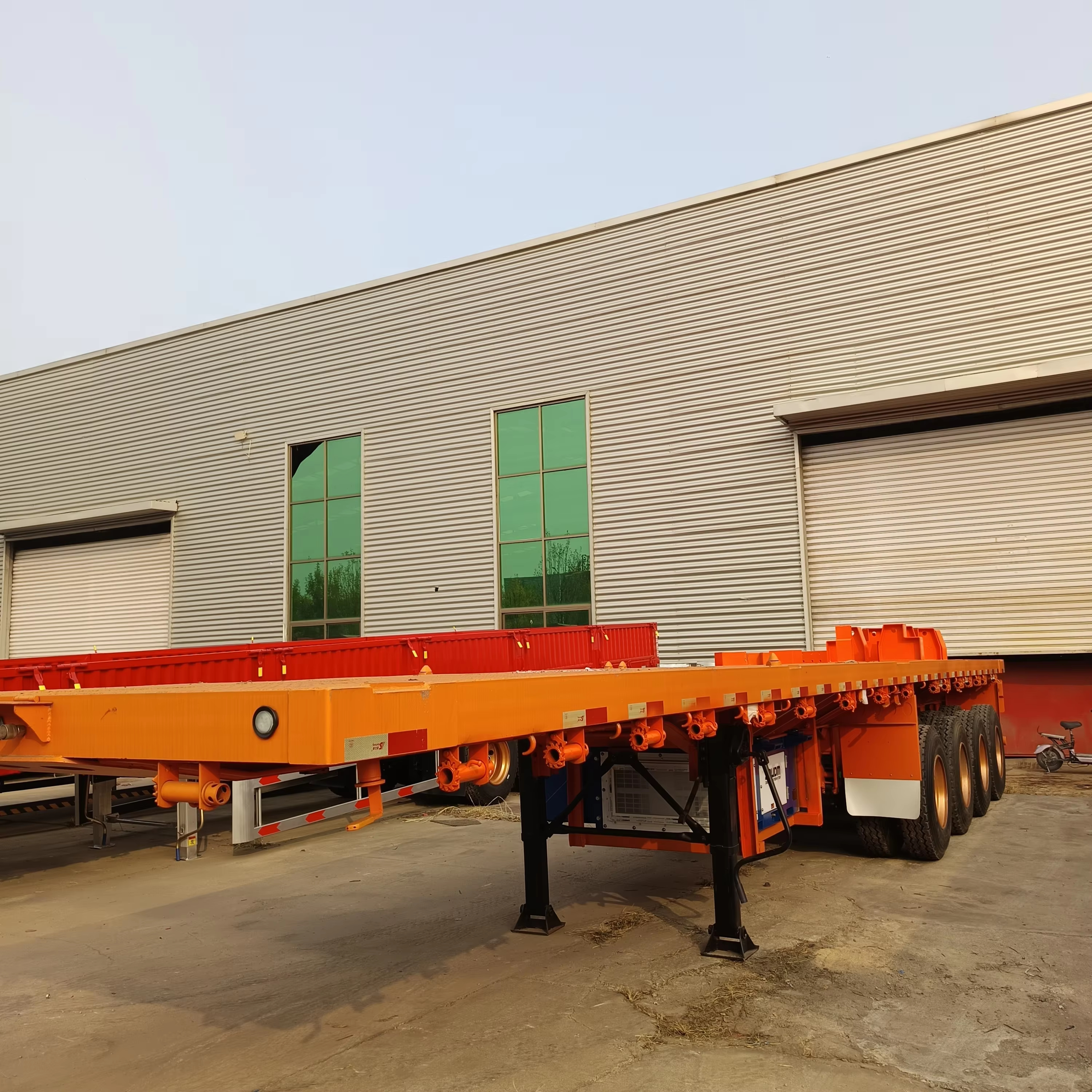 The Versatile Logistics Choice: A Complete Guide to Chengxin Flatbed Container Semi-Trailers