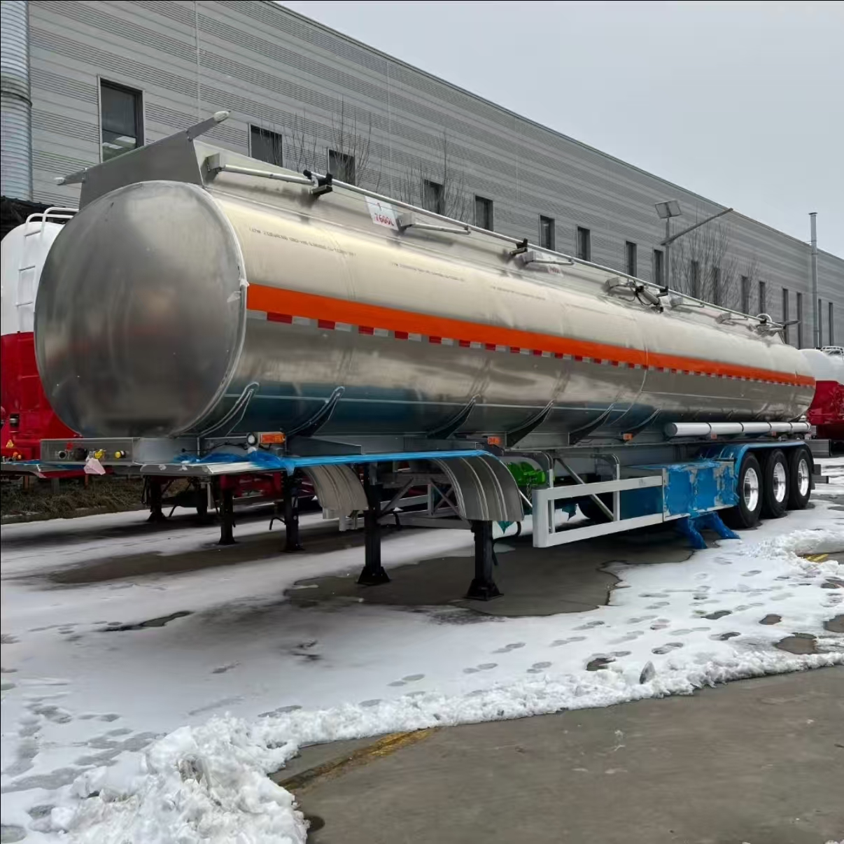 Heavy Duty Aluminum Alloy Fuel Tanker Trailer for Gasoline