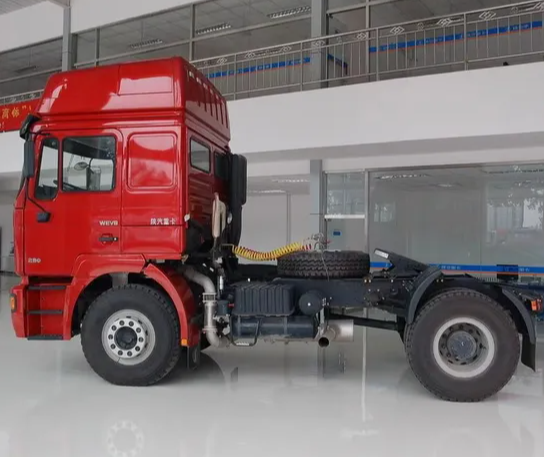 SHACMAN F3000 6x4 Tractor Truck 380HP for Heavy Duty